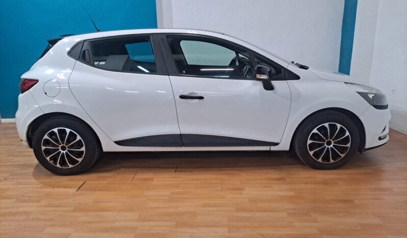 
								RENAULT CLIO 1.5 DCI BUSINESS ENERGY completo									