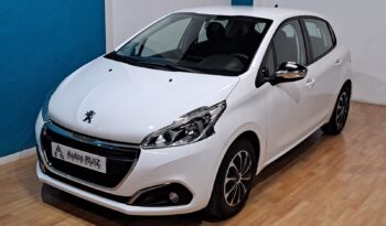 
										PEUGEOT 208 1.2 ACTIVE completo									