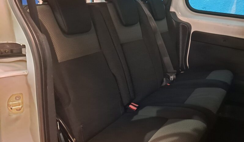 
								RENAULT KANGOO 1.5 DCI ENERGY completo									
