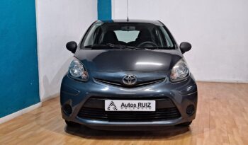 
										TOYOYA AYGO 1.0 LIVE completo									