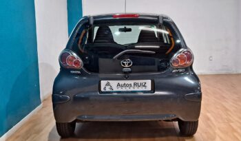 
										TOYOYA AYGO 1.0 LIVE completo									