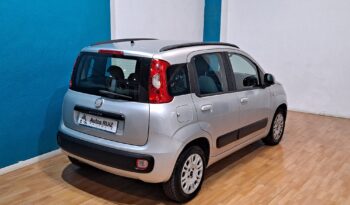 
										FIAT PANDA 1.2 LOUNGE completo									