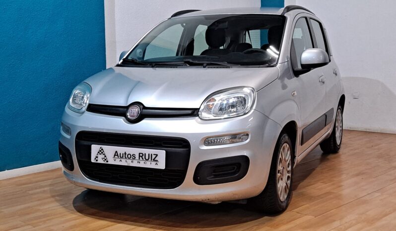 
								FIAT PANDA 1.2 LOUNGE completo									