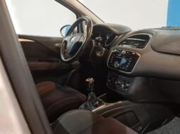 
										FIAT PUNTO 1.2 EASY completo									