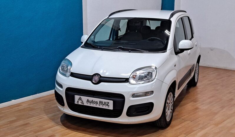 
								FIAT PANDA 1.2 LOUNGE completo									