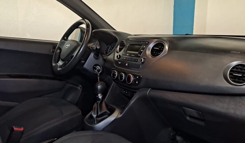 
								HYUNDAI I10 1.0 GO completo									