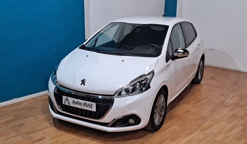 
								PEUGEOT 208 1.2 PURETECH ACTIVE completo									