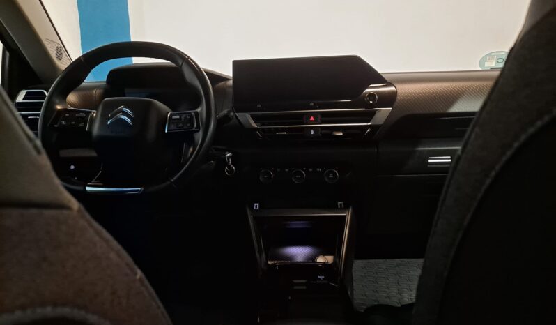 
								CITROEN C4 1.5 BLUEHDI completo									