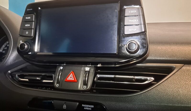 
								HYUNDAI I30 1.5 DPI KLASS completo									