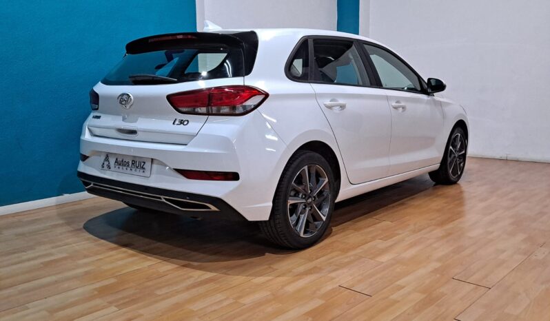 
								HYUNDAI I30 1.5 DPI KLASS completo									