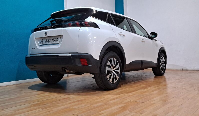 
								PEUGEOT 2008 1.2 ACTIVE completo									