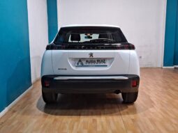 
										PEUGEOT 2008 1.2 ACTIVE completo									
