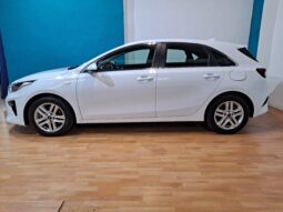 
										KIA CEED 1.0 T-GDI DRIVE completo									