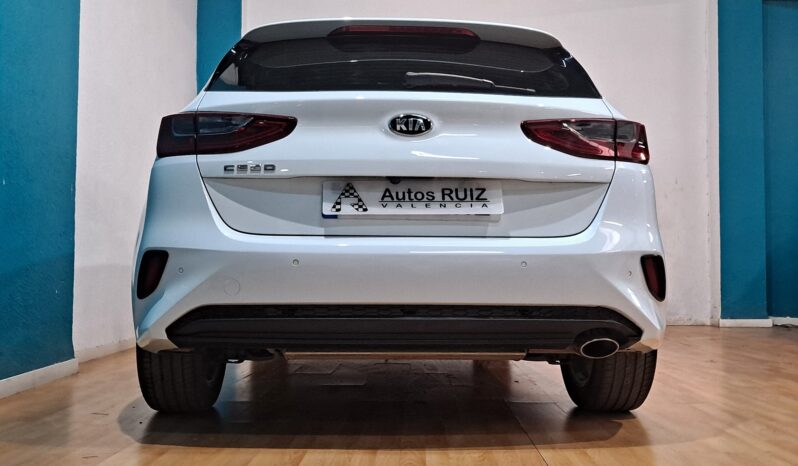 
								KIA CEED 1.0 T-GDI DRIVE completo									