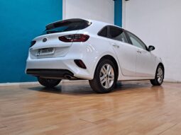 
										KIA CEED 1.0 T-GDI DRIVE completo									
