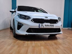 
										KIA CEED 1.0 T-GDI DRIVE completo									