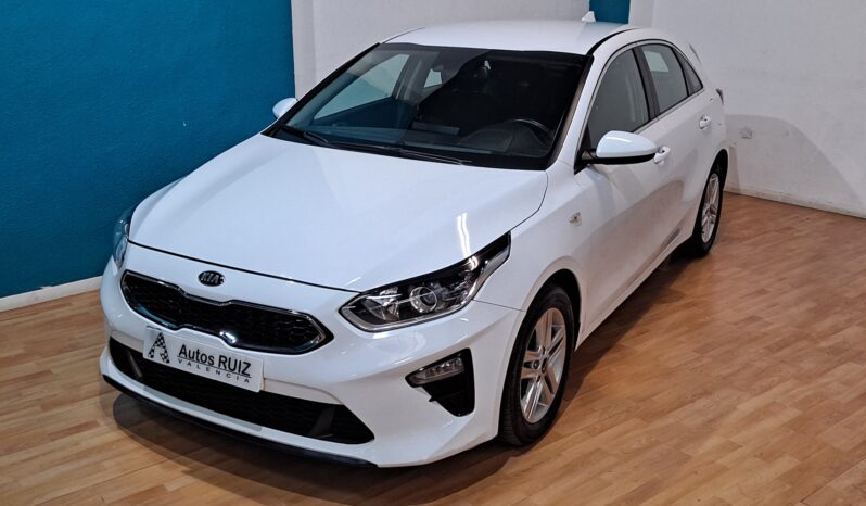 
								KIA CEED 1.0 T-GDI DRIVE completo									