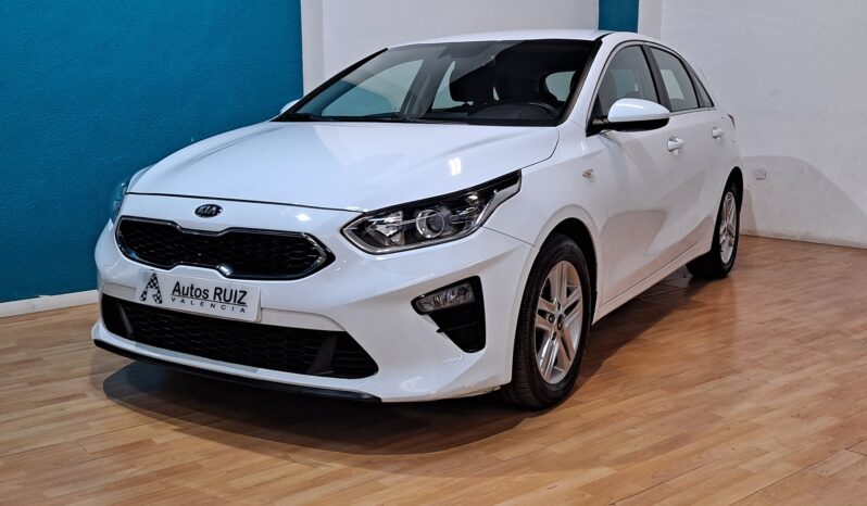 
								KIA CEED 1.0 T-GDI DRIVE completo									