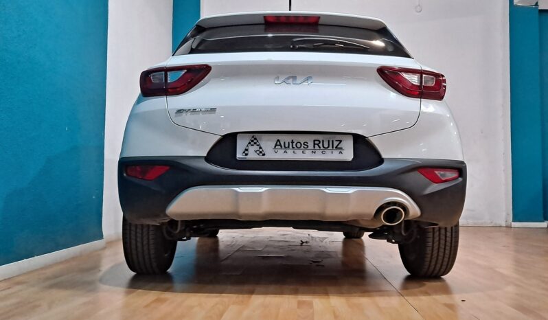 
								KIA STONIC 1.2 DPI CONCEPT completo									