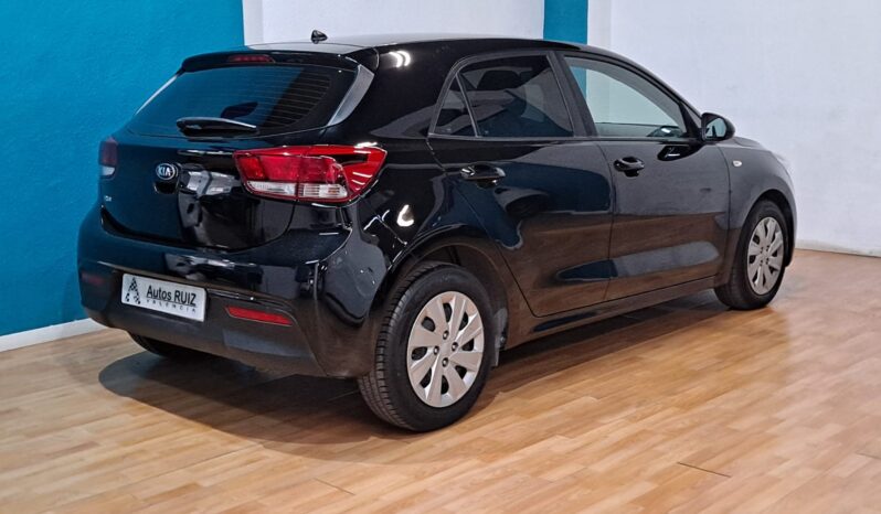
								KIA RIO 1.2 CONCEPT completo									