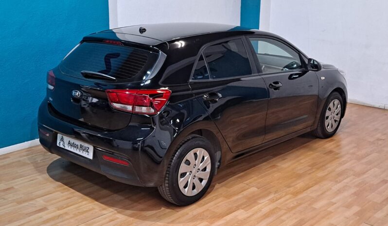 
								KIA RIO 1.2 CONCEPT completo									