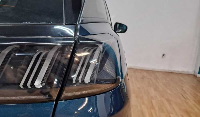 
								PEUGEOT 3008 1.5 ACTIVE PACK completo									