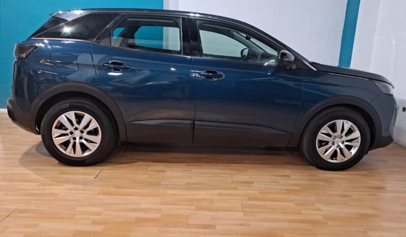 
								PEUGEOT 3008 1.5 ACTIVE PACK completo									