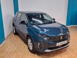 
										PEUGEOT 3008 1.5 ACTIVE PACK completo									