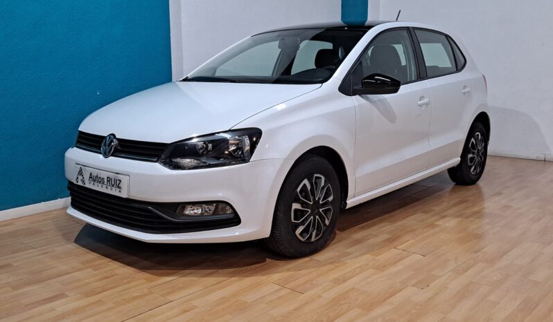 
								VOLKSWAGEN POLO 1.4 TDI BLUEMOTION completo									