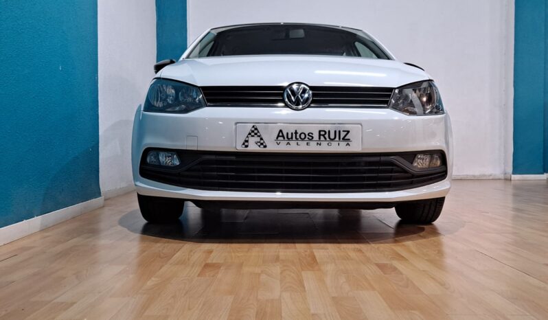 
								VOLKSWAGEN POLO 1.4 TDI BLUEMOTION completo									