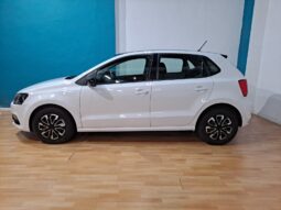 
										VOLKSWAGEN POLO 1.4 TDI BLUEMOTION completo									