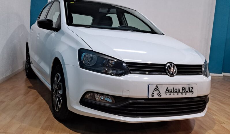 
								VOLKSWAGEN POLO 1.4 TDI BLUEMOTION completo									