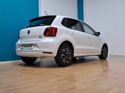 
										VOLKSWAGEN POLO 1.4 TDI BLUEMOTION completo									