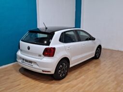 
										VOLKSWAGEN POLO 1.4 TDI BLUEMOTION completo									