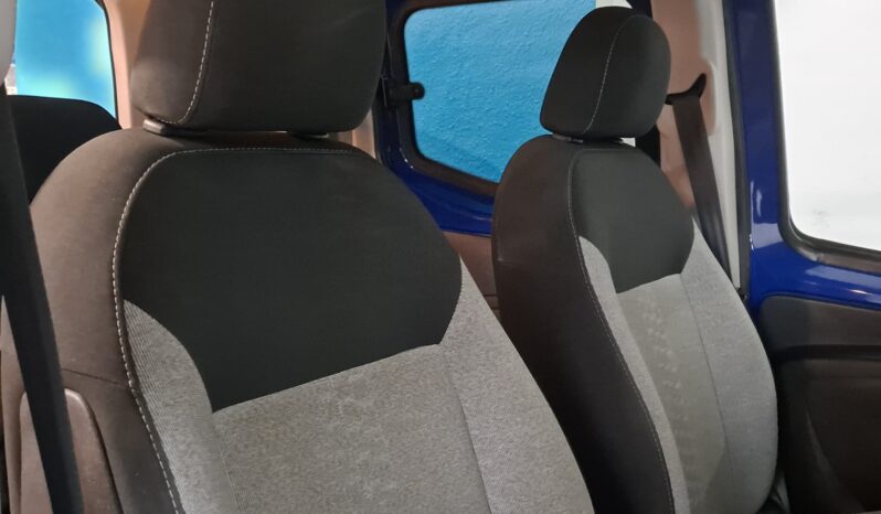 
								FIAT QUBO 1.4 LOUNGE completo									