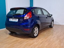 
										FORD FIESTA 1.2 TREND completo									