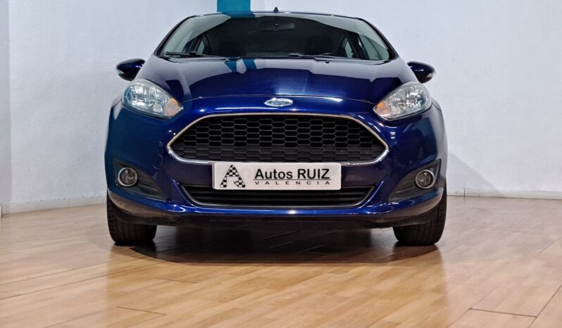 
								FORD FIESTA 1.2 TREND completo									