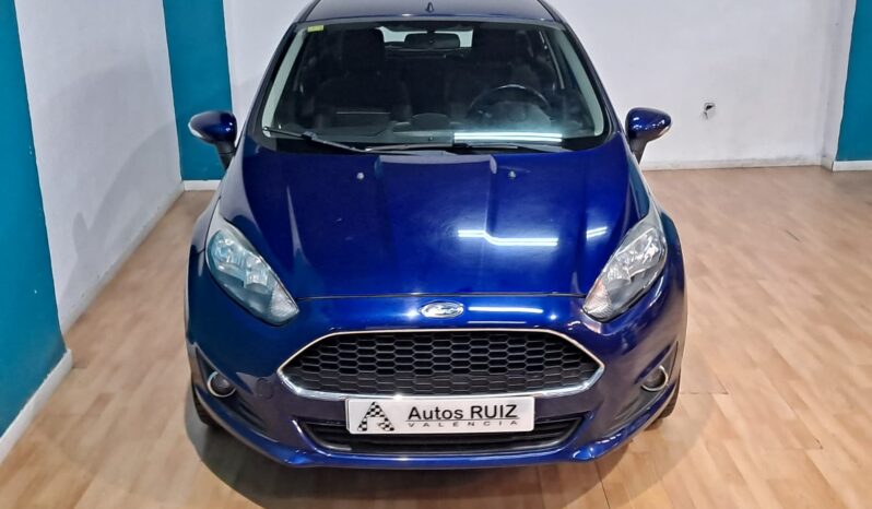 
								FORD FIESTA 1.2 TREND completo									
