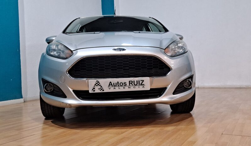 
								FORD FIESTA 1.2 TREND completo									