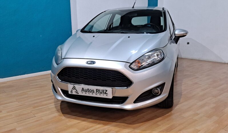 
								FORD FIESTA 1.2 TREND completo									