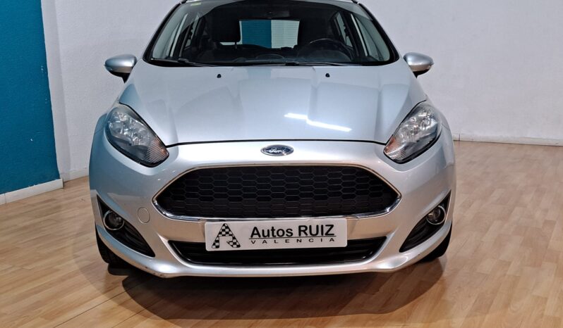 
								FORD FIESTA 1.2 TREND completo									