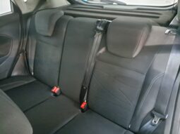 
										FORD FIESTA 1.2 TREND completo									