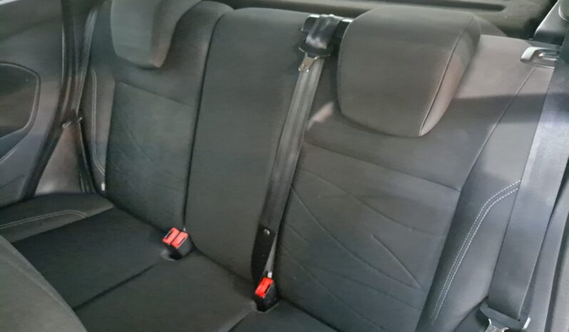 
								FORD FIESTA 1.2 TREND completo									