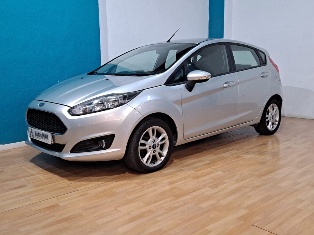 FORD FIESTA 1.2 TREND