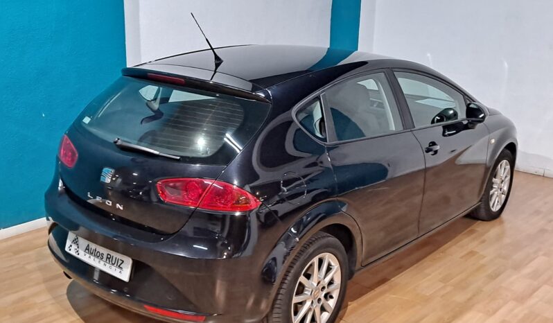 
								SEAT LEON 1.6 TDI completo									