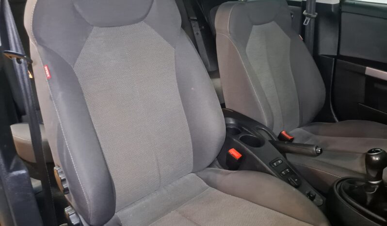 
								SEAT LEON 1.6 TDI completo									