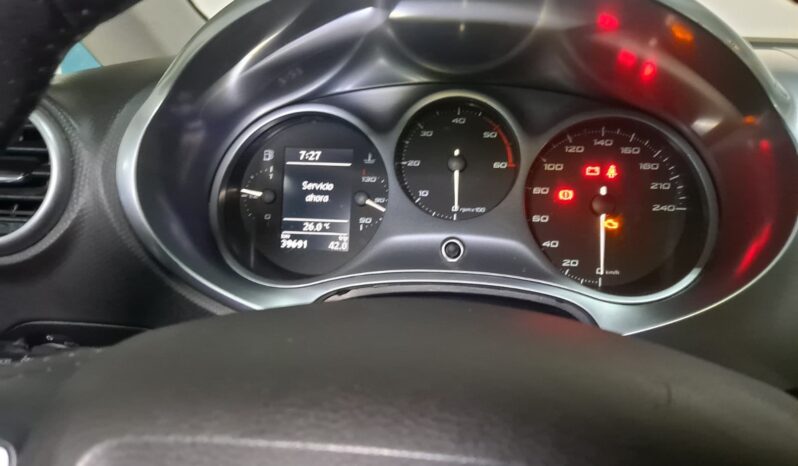 
								SEAT LEON 1.6 TDI completo									