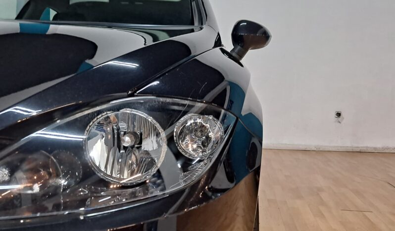 
								SEAT LEON 1.6 TDI completo									