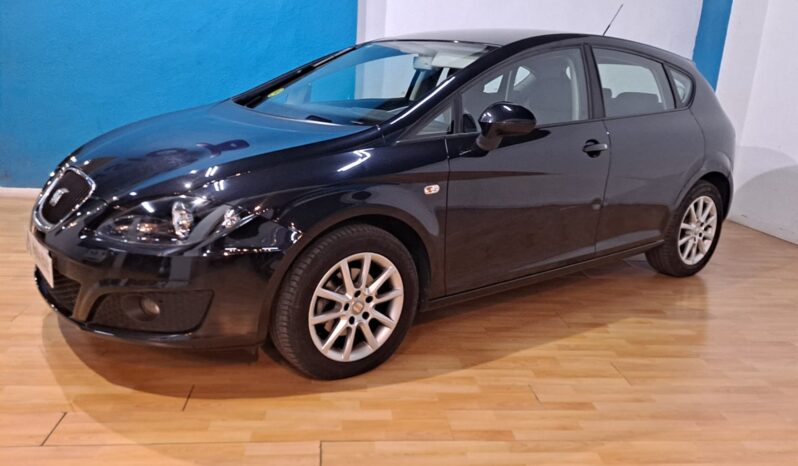 
								SEAT LEON 1.6 TDI completo									