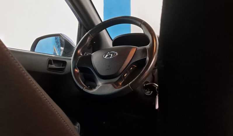 
								HYUNDAI I10 1.0 GO completo									